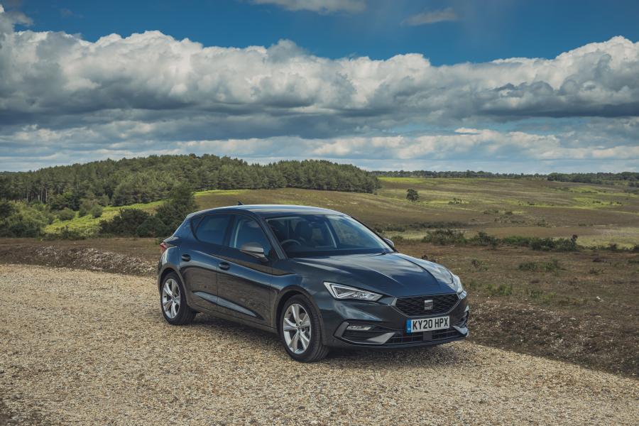  Seat Leon FR 2020 года  (UK) (фото 1 из 40)